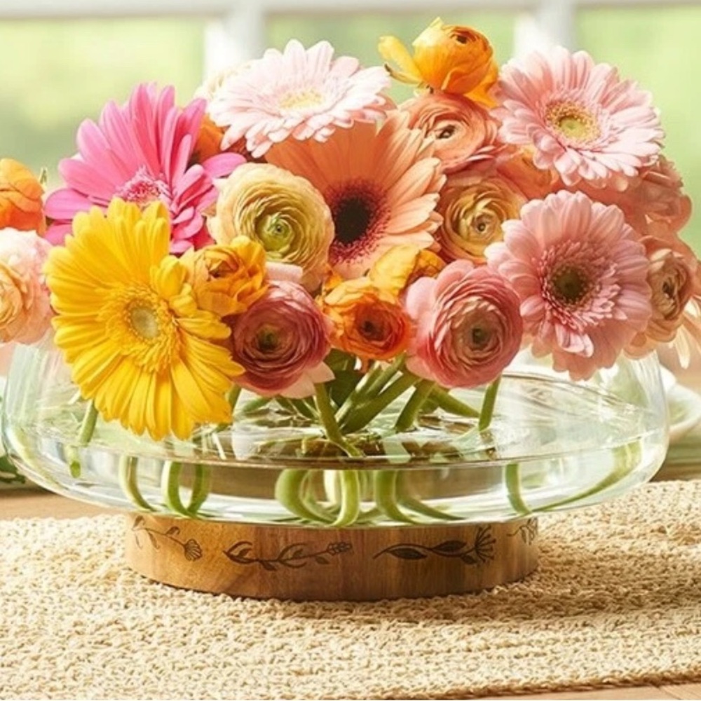 Wildflower clear Glass Decorative Bowl Princess House with Wooden Base